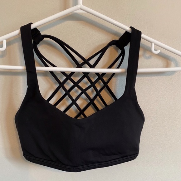 Free To Be Wild Lululemon sports bra A/B cup